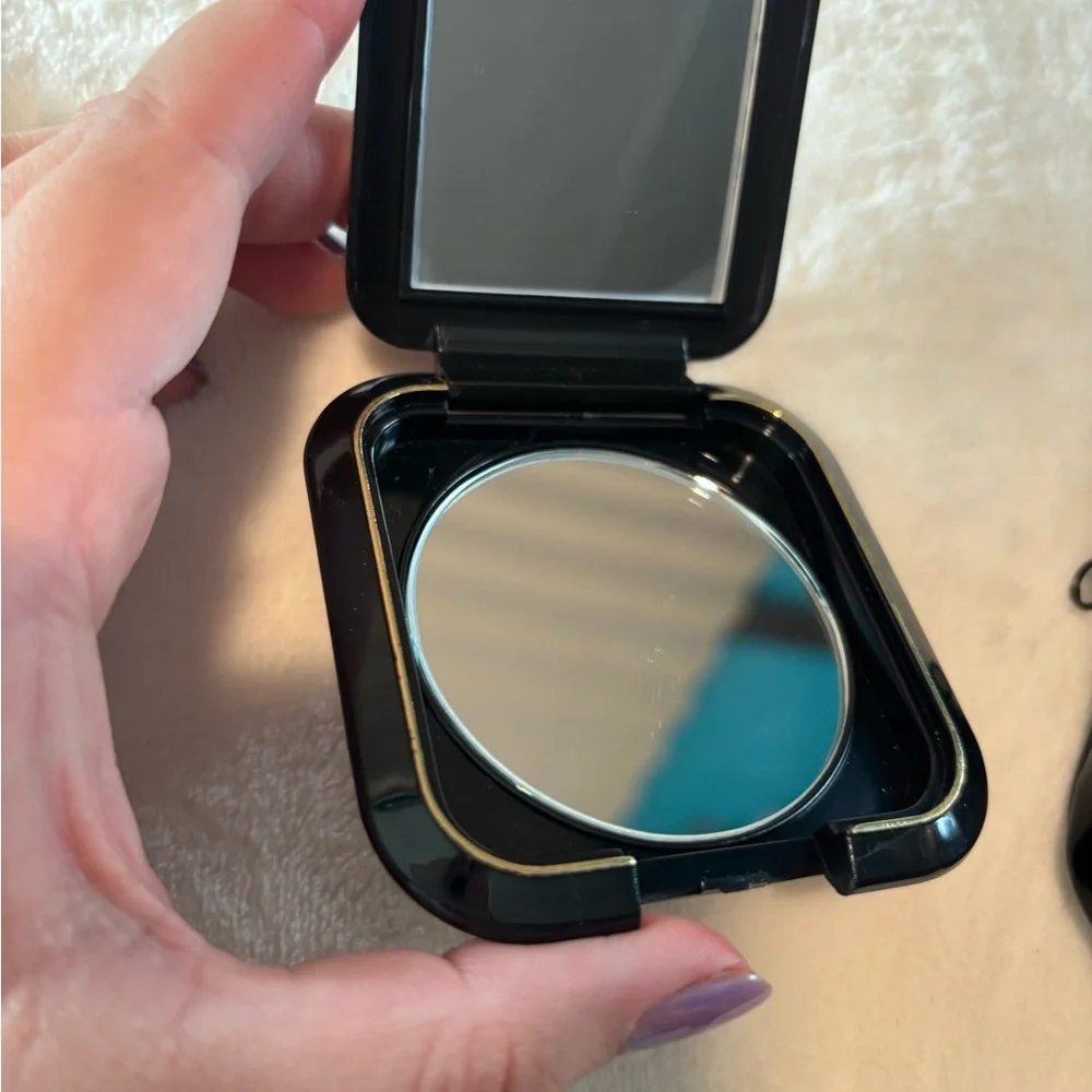 Vintage makeup set and mini pruse - Picture 5 of 9